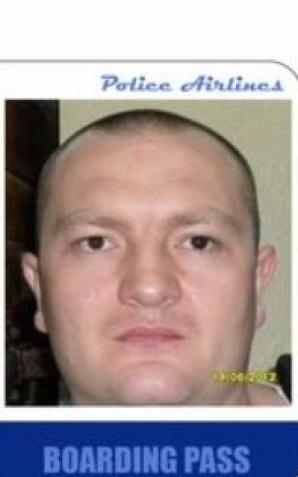 Marcin Kobeluch z darmowym biletem lotniczym od Policji z Holandii lub Wielkiej Brytanii do Polski